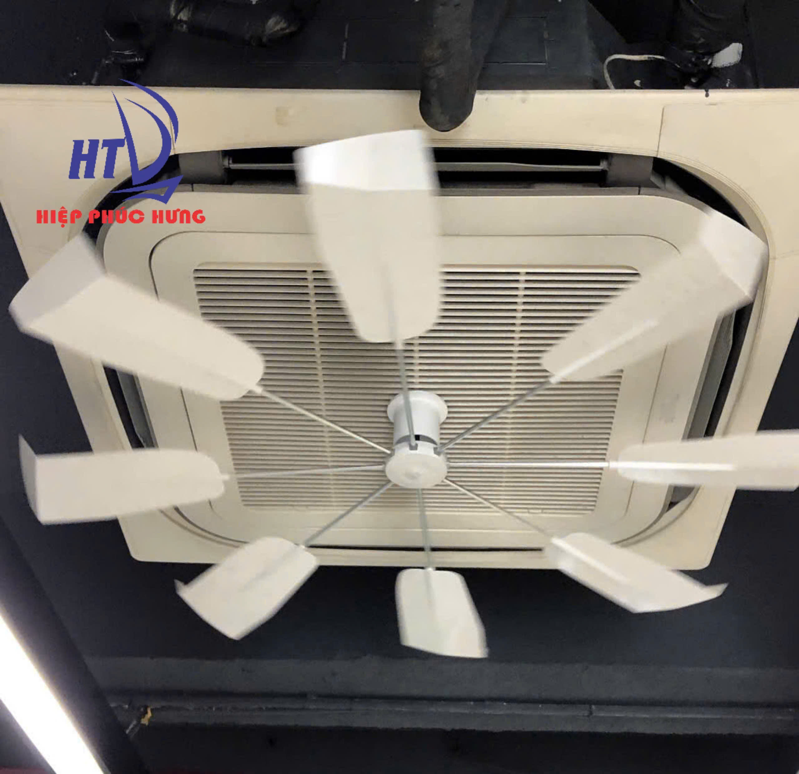 z6882786896882_735d1641de9371091a1a407b75a7d0b3