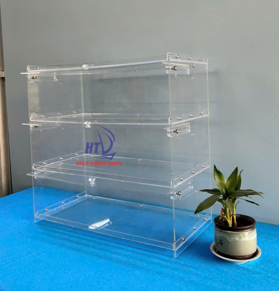 z7440312603553_2193508675389d9c544bd3f00466d9eb